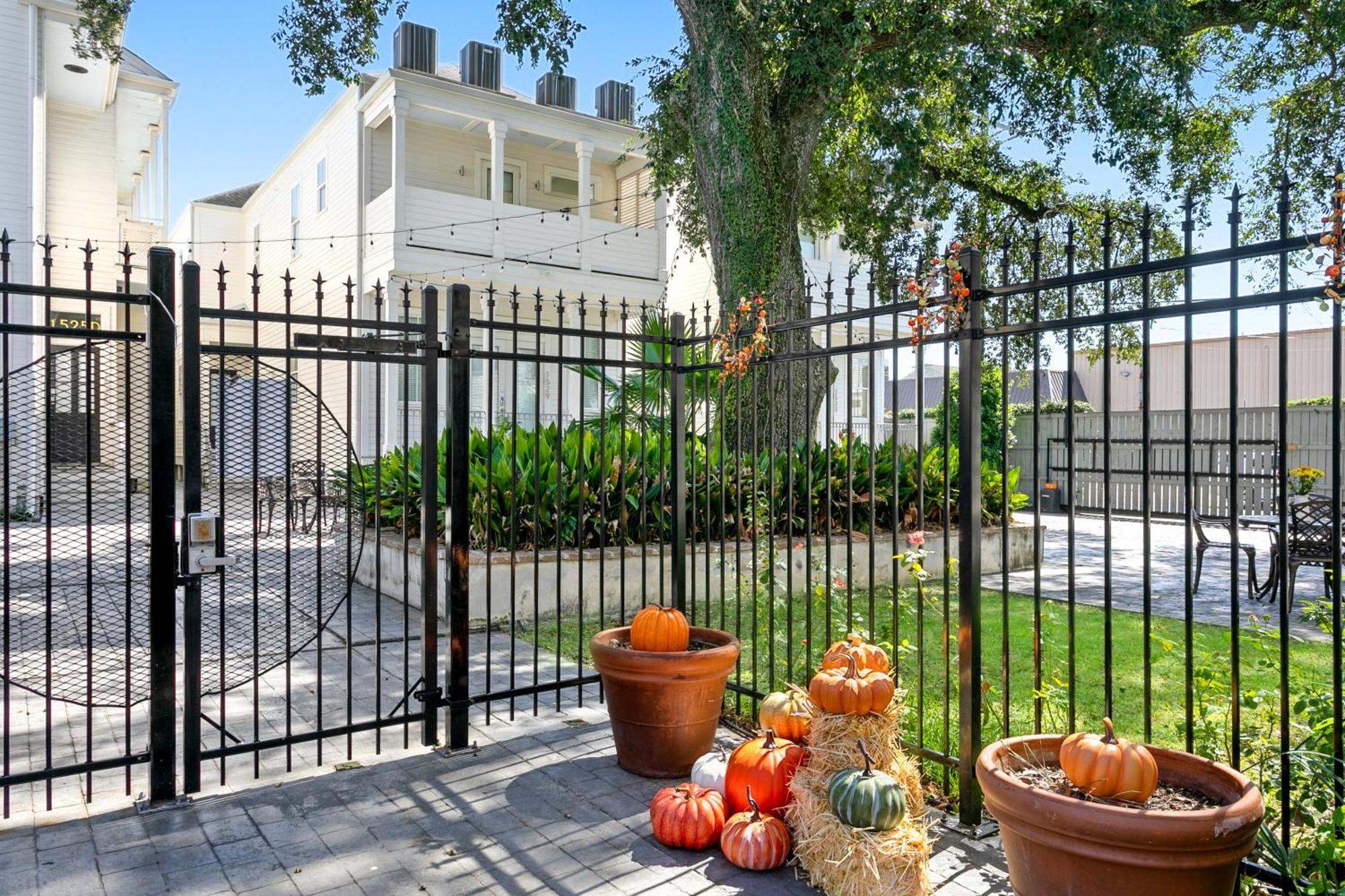 Hosteeva 3 Bedroom Cottage Close To St Charles 5 M Ride To Fq New Orleans Exterior photo